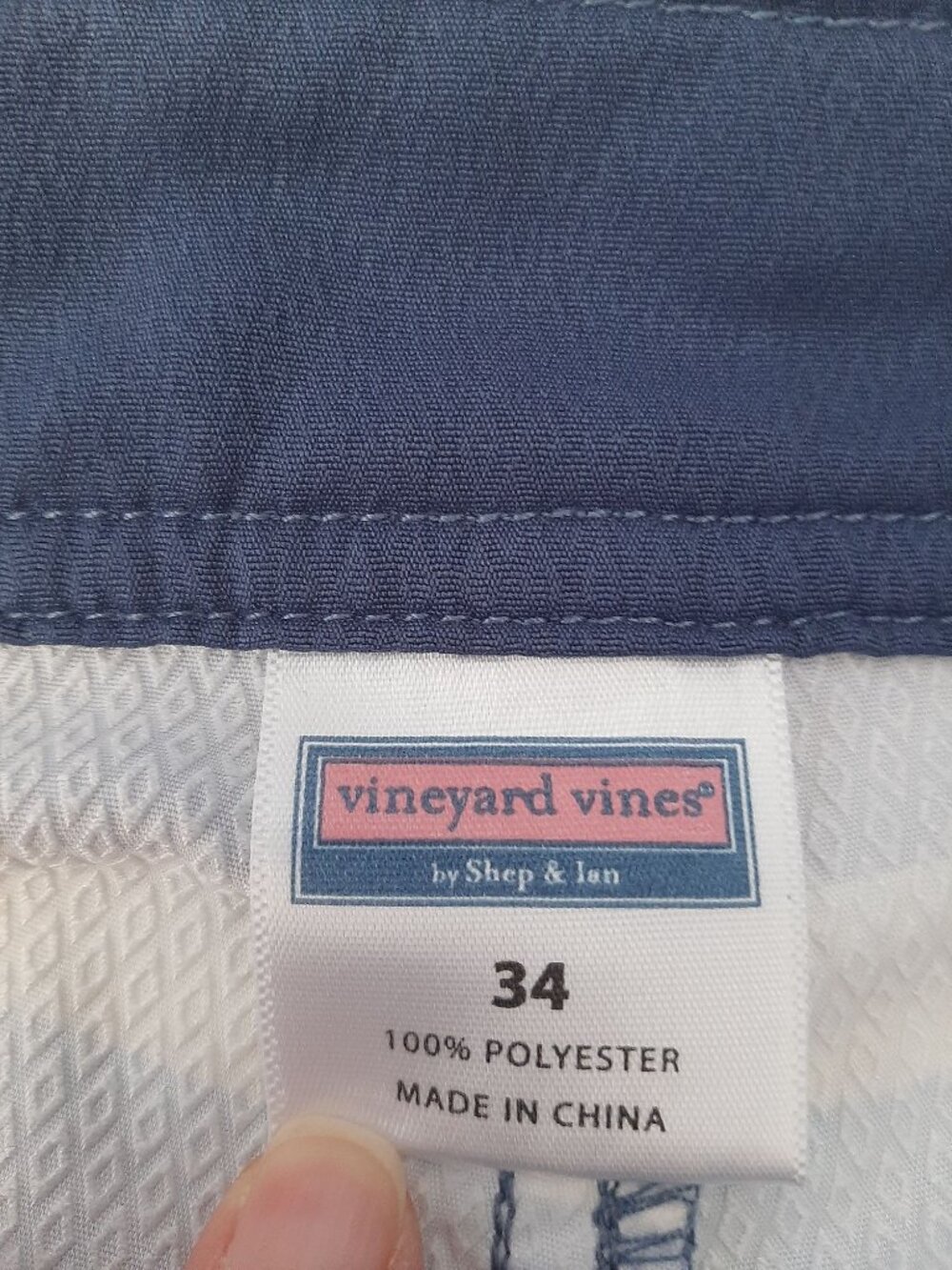 Vineyard Vines Colorful Striped Swim Trunks Size 34 Summer Beach Vacation - Picture 10 of 10